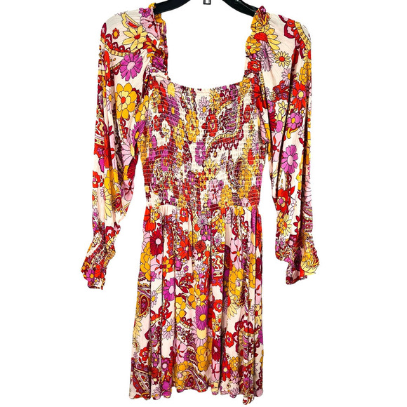 Angie NWT Juniors Floral Print Long Sleeve Smocked Bodice Fit-And-Flare Dress L - Picture 3 of 8